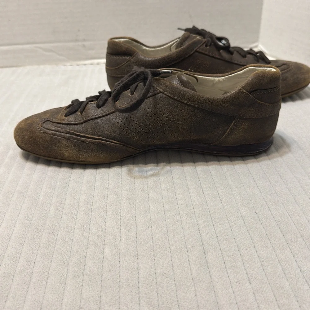 Hogan brown pebble grain leather logo sneakers trainers 7.5
